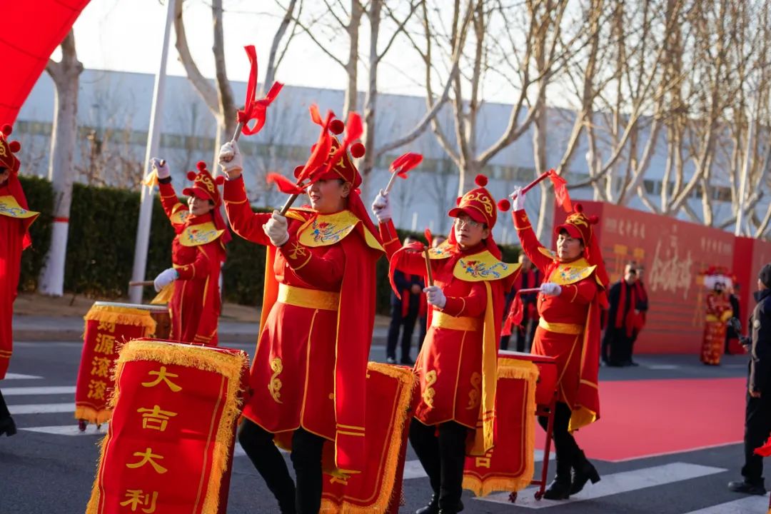 醒狮腾跃启新章 | 永盈会专用车2025年开工盛典燃情开启！